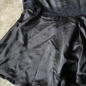 Tulip skirt With Lace NWT